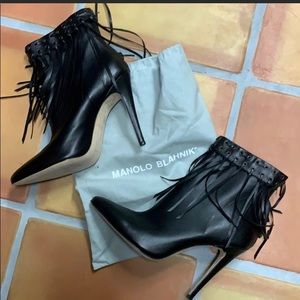 Manolo blahnik booties